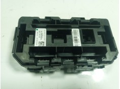 Recambio de caja reles / fusibles para bmw serie 3 lim. (f30) 2.0 16v turbodiesel referencia OEM IAM  938906801  2