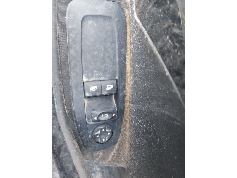 peugeot 208 i (ca_, cc_) del año 2018