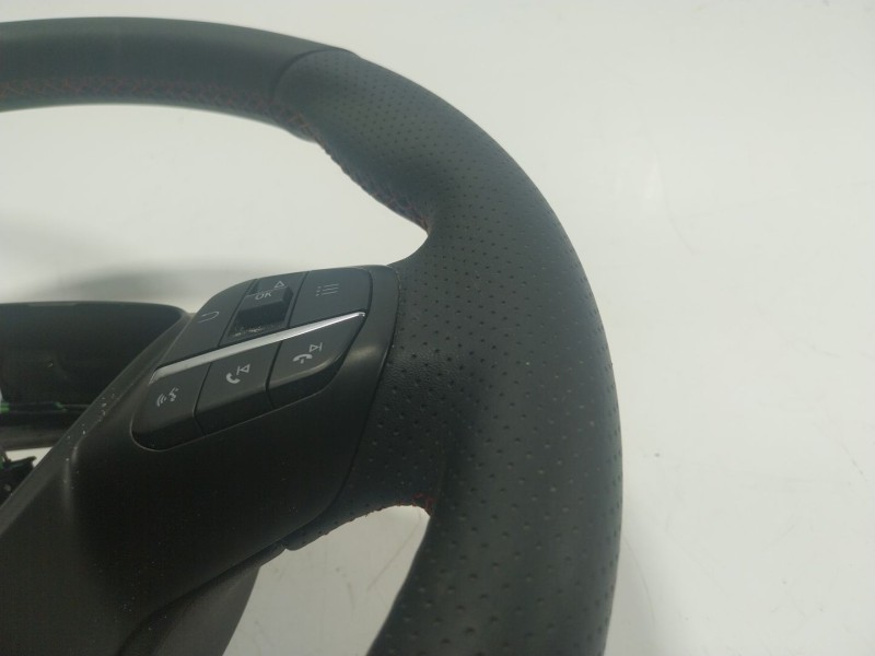 Recambio de volante para ford kuga st-line x plug-in hybrid referencia OEM IAM  34361491B 