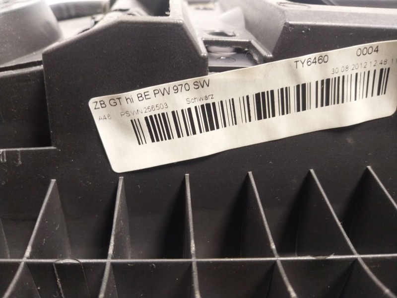 Recambio de apoyabrazos central para porsche panamera 3.0 v6 tdi cat referencia OEM IAM  970553435 