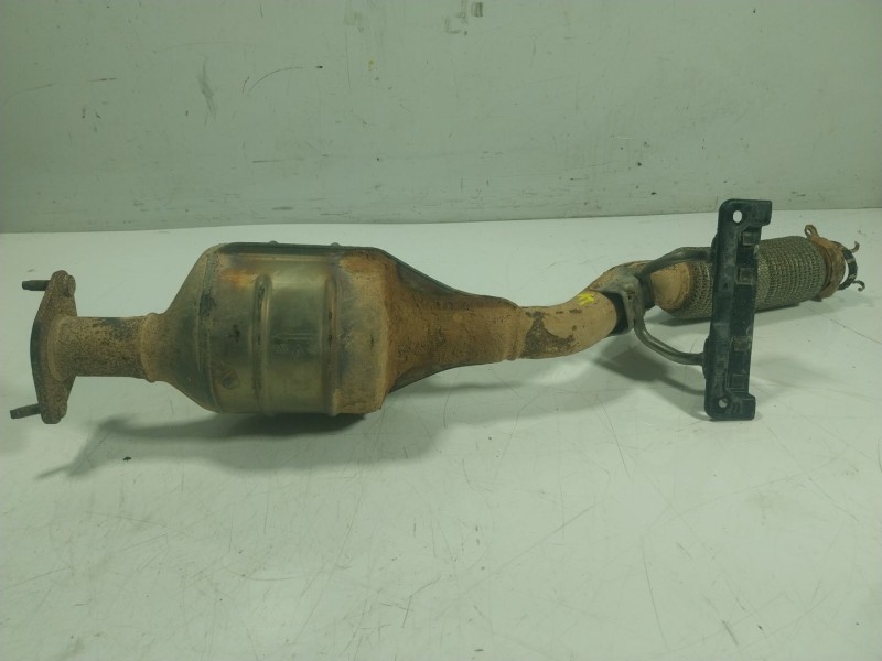 Recambio de catalizador para renault kadjar (ha_, hl_) 1.3 tce 140 referencia OEM IAM  208024243R 