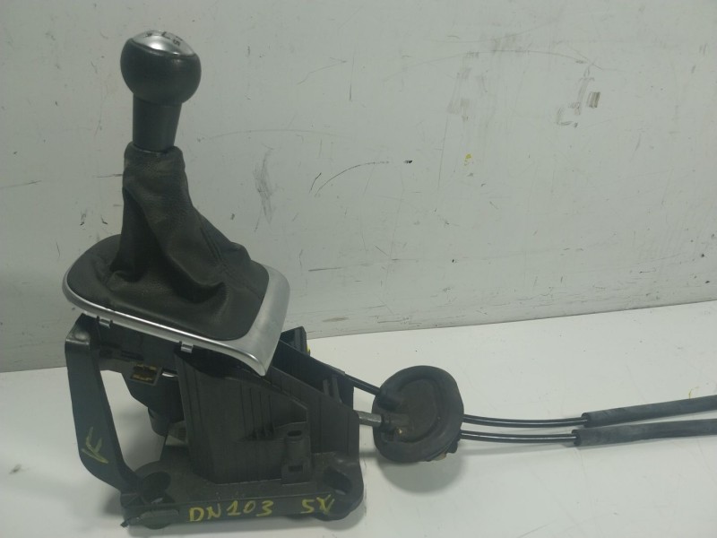 Recambio de palanca cambio para citroën c4 ii (nc_) 1.2 thp 110 referencia OEM IAM  9671748880 