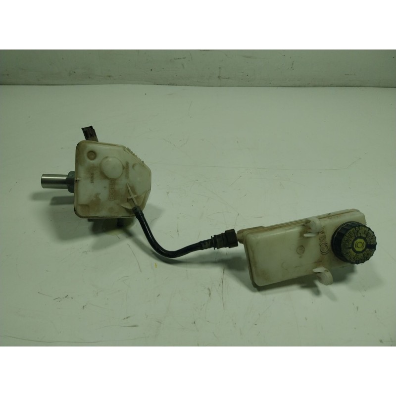 Recambio de bomba freno para citroën c4 ii (nc_) 1.2 thp 110 referencia OEM IAM  9680931580 