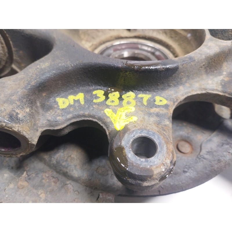 Recambio de mangueta trasera derecha para land rover range rover sport 3.6 td v8 referencia OEM IAM   