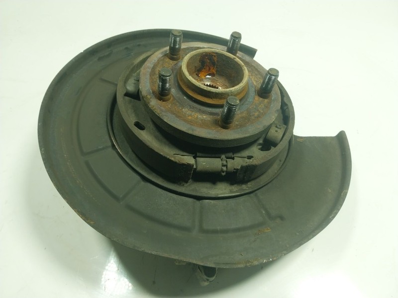 Recambio de mangueta trasera izquierda para land rover range rover sport 3.6 td v8 referencia OEM IAM   