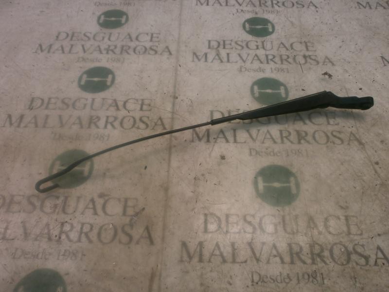 Recambio de brazo limpia delantero derecho para ford transit connect (tc7) furgón (2006) referencia OEM IAM   