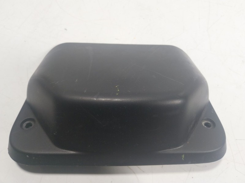 Recambio de piloto trasero central para dacia sandero 0.9 tce referencia OEM IAM   