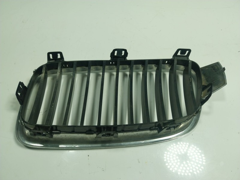 Recambio de rejilla delantera para bmw serie 3 lim. (f30) 2.0 16v turbodiesel referencia OEM IAM   