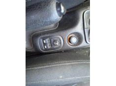 peugeot 206 berlina del año 2001 2