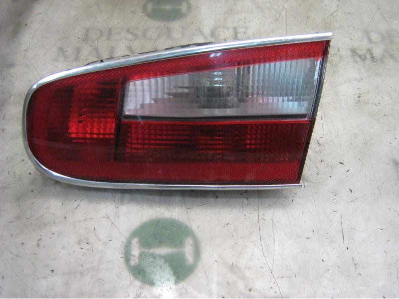 Recambio de piloto trasero derecho interior para renault laguna ii (bg0) authentique referencia OEM IAM   