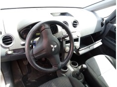 mitsubishi colt berlina 3 (z30) del año 2008 2