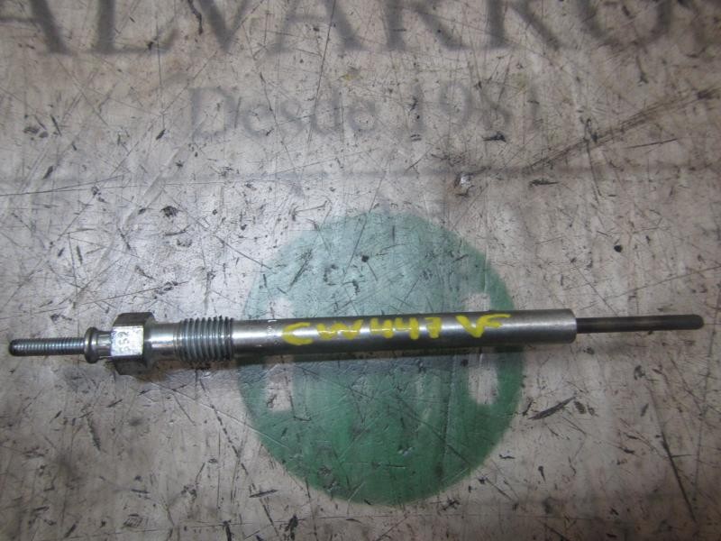 Recambio de calentador para kia sorento 2.5 crdi concept referencia OEM IAM 367104A000  