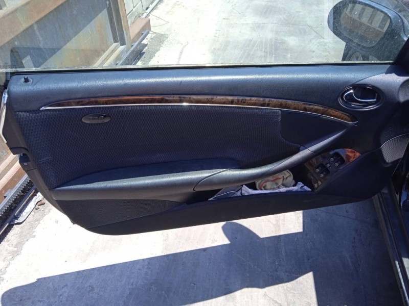 mercedes-benz clase clk (w209) coupe del año 2005