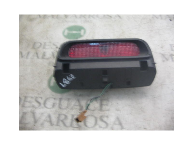 Recambio de piloto trasero central para nissan almera (n15) sr referencia OEM IAM   