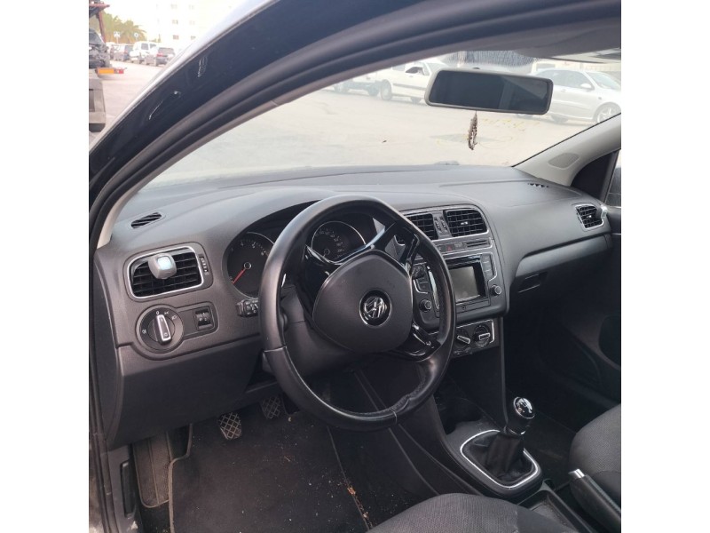 volkswagen polo (6c1) del año 2015
