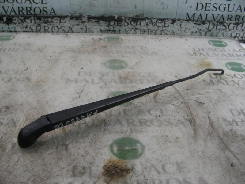 Recambio de brazo limpia delantero izquierdo para citroën xsara picasso 2.0 hdi referencia OEM IAM   