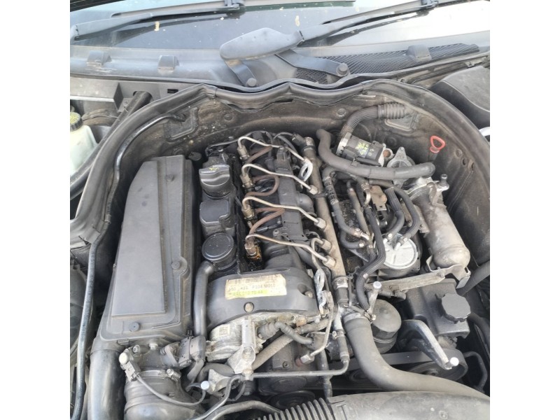 mercedes-benz clase c (w204) berlina del año 2007