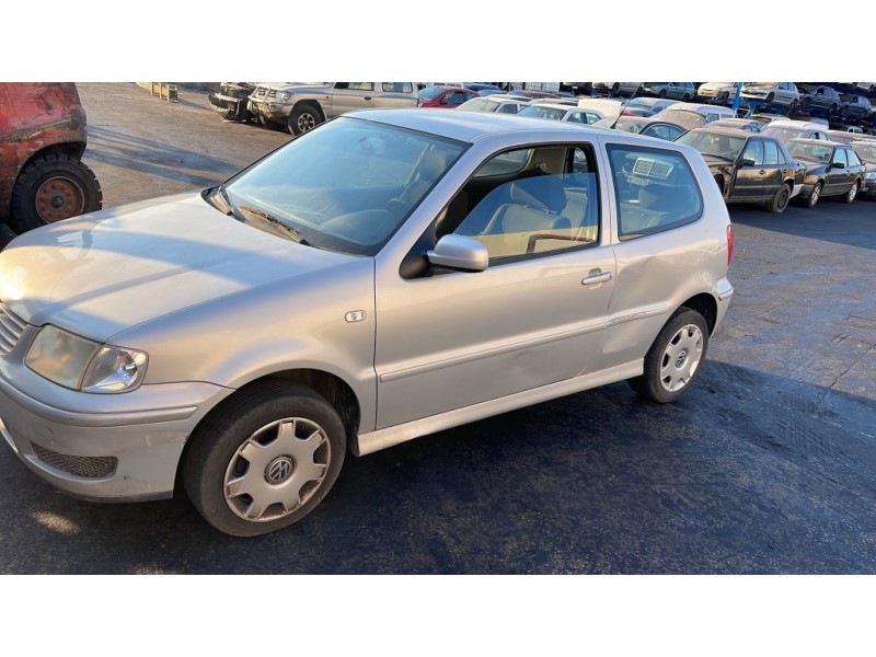 volkswagen polo berlina (6n2) del año 2000