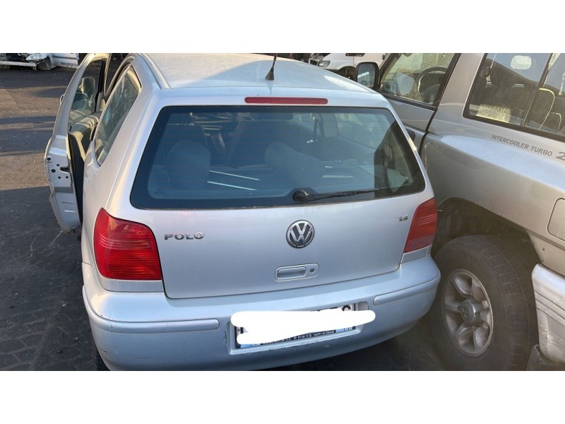 volkswagen polo berlina (6n2) del año 2000