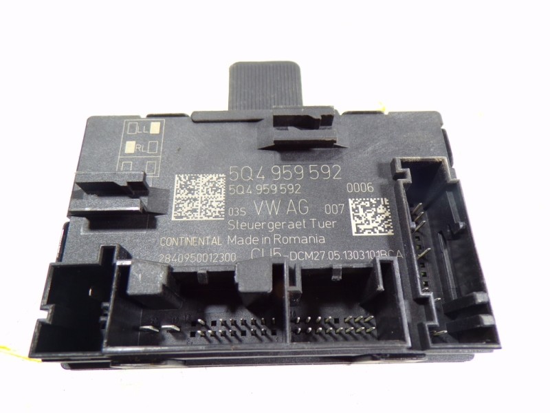 Recambio de modulo electronico para seat leon sc (5f5) fr referencia OEM IAM 5Q4959592Z00 5Q4959592 2840950012300