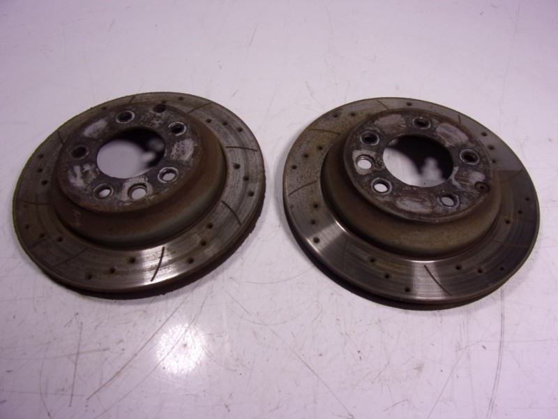 Recambio de disco freno trasero para audi q7 (4l) 3.0 v6 24v tdi referencia OEM IAM 7L8615601C  