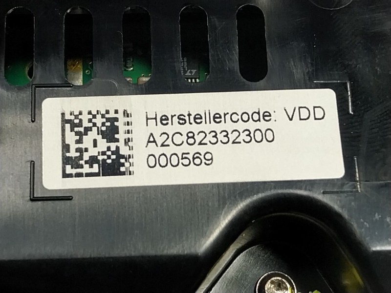 Recambio de cuadro instrumentos para porsche panamera 3.0 v6 tdi cat referencia OEM IAM  970641194 