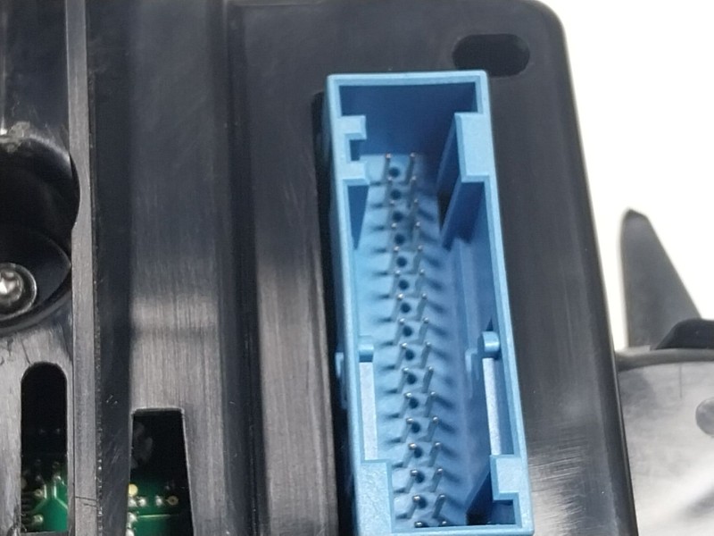 Recambio de cuadro instrumentos para porsche panamera 3.0 v6 tdi cat referencia OEM IAM  970641194 