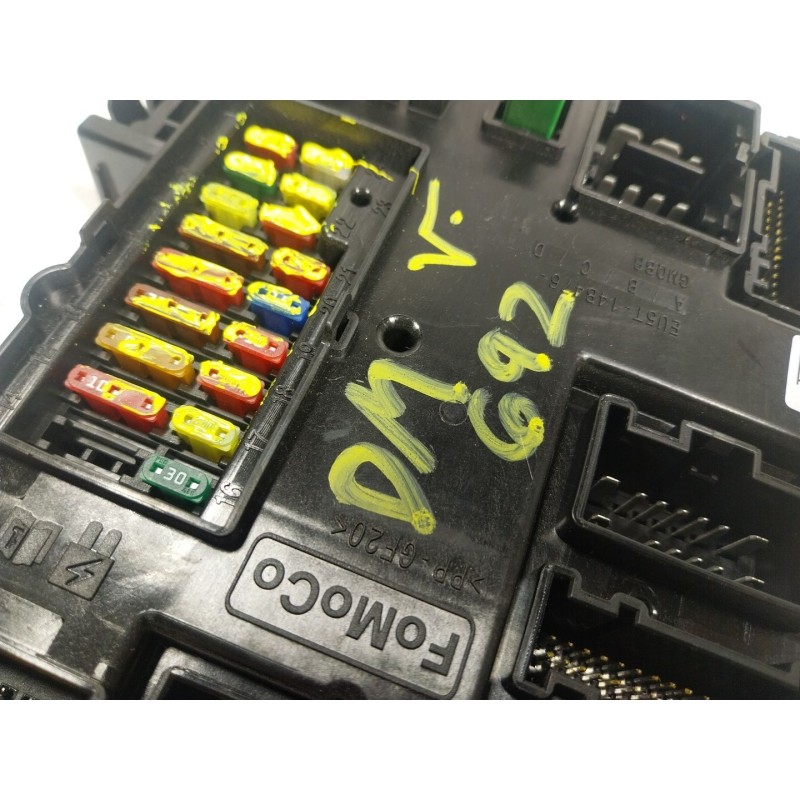 Recambio de caja reles / fusibles para ford ka+ iii (uk, fk) 1.2 referencia OEM IAM  GU5T14B476 