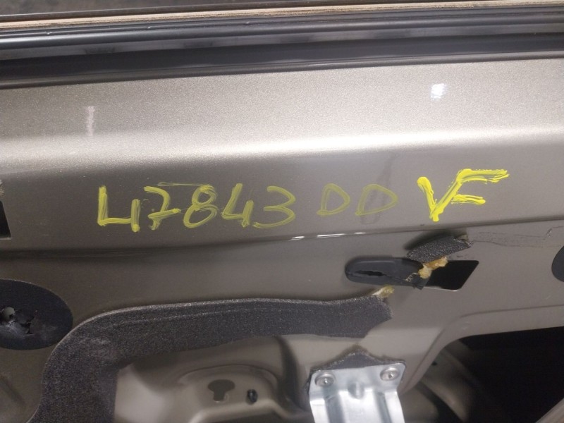 Recambio de puerta delantera derecha para citroën c3 picasso (sh_) 1.6 hdi 90 referencia OEM IAM   