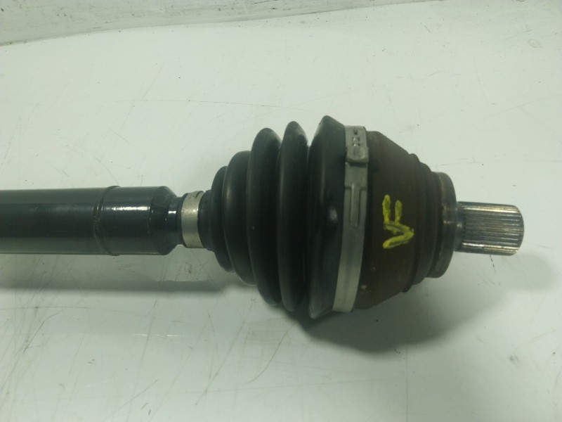 Recambio de transmision derecha para audi q3 (8ug) 2.0 16v tdi referencia OEM IAM 5N0407762F 5N0407762F 