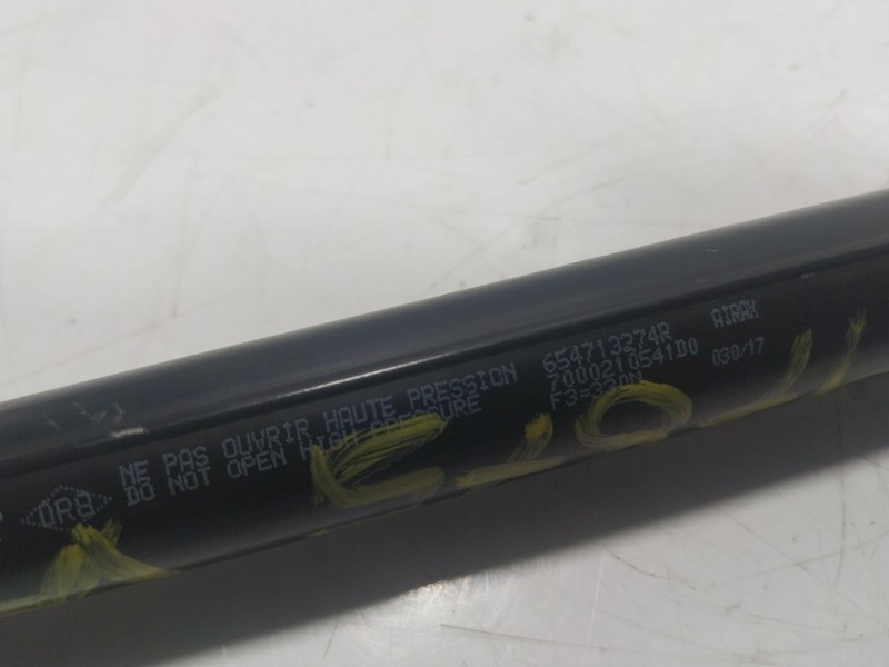 Recambio de amortiguador capot para dacia sandero 0.9 tce referencia OEM IAM  654713274R 