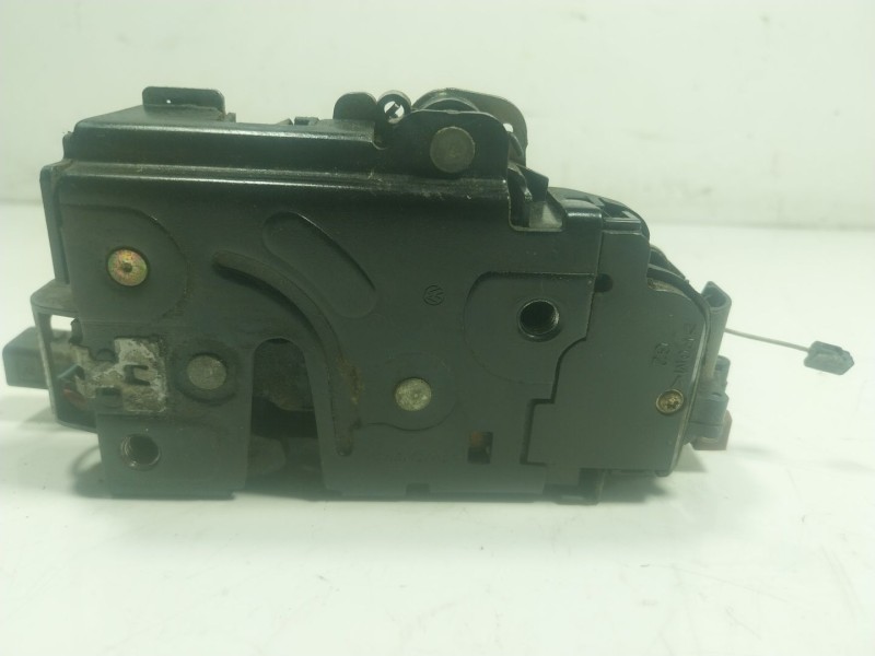 Recambio de cerradura puerta delantera izquierda para volkswagen touareg (7la) tdi v10 referencia OEM IAM  3D1837015A 