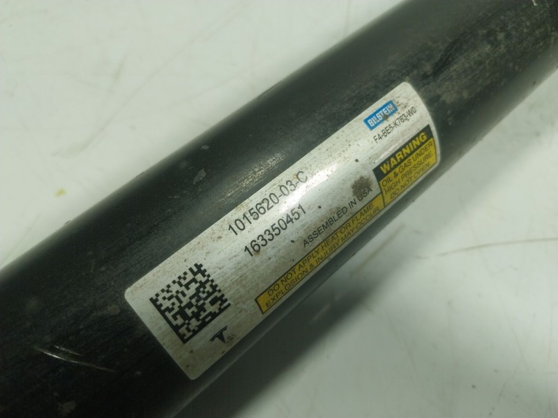 Recambio de amortiguador trasero derecho para tesla model s p referencia OEM IAM  101562003C 