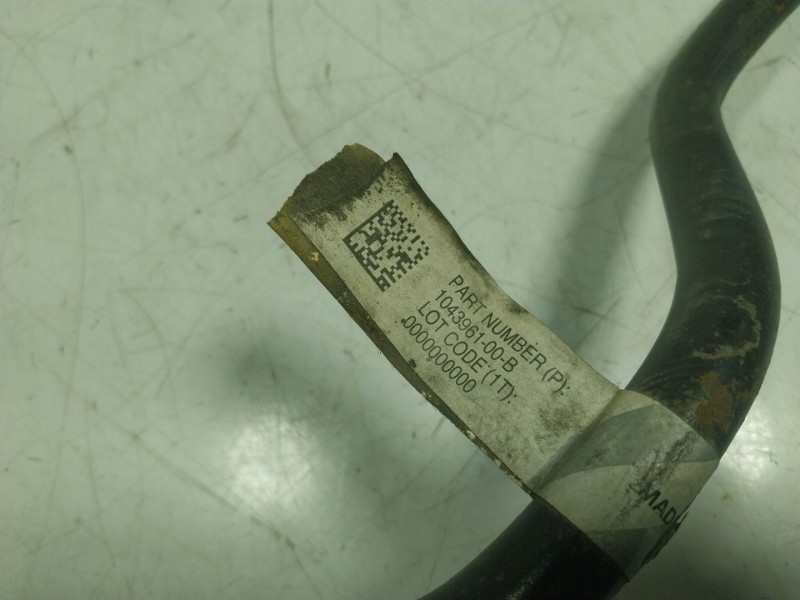 Recambio de barra estabilizadora trasera para tesla model s p referencia OEM IAM  104396100B 