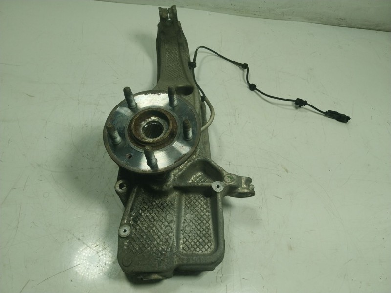 Recambio de mangueta delantera derecha para tesla model s p referencia OEM IAM   