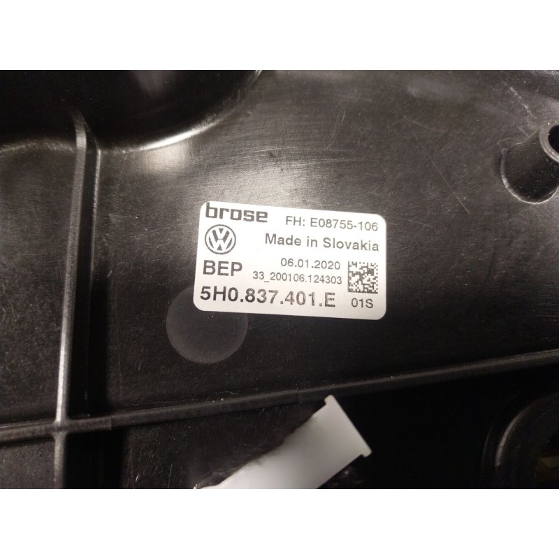 Recambio de elevalunas delantero izquierdo para volkswagen golf viii (cd1) 1.5 etsi referencia OEM IAM  5H083740Q 