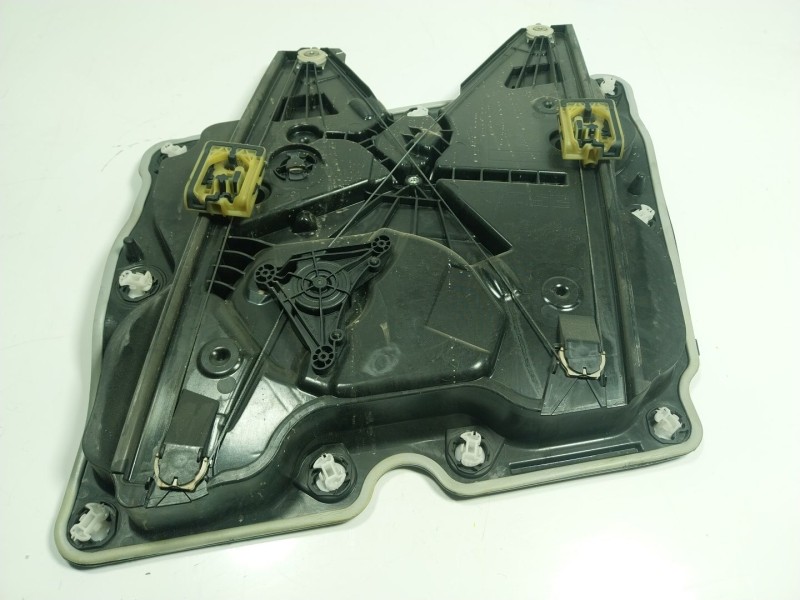 Recambio de elevalunas delantero izquierdo para volkswagen golf viii (cd1) 1.5 etsi referencia OEM IAM  5H083740Q 