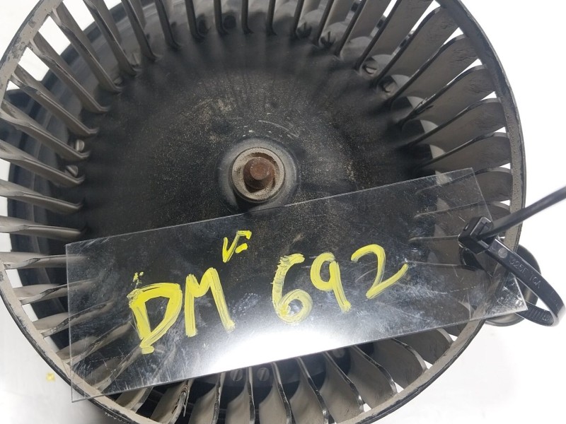 Recambio de motor calefaccion para ford ka+ iii (uk, fk) 1.2 referencia OEM IAM  AV1119846 