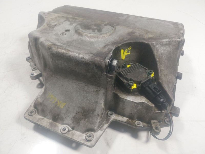 Recambio de carter para volkswagen touareg (7la) tdi v10 referencia OEM IAM  072103601AD 