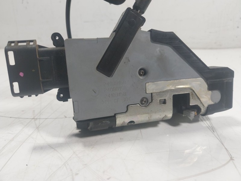 Recambio de cerradura puerta trasera derecha para peugeot 3008 monospace (0u_) 1.6 hdi referencia OEM IAM  24099816 