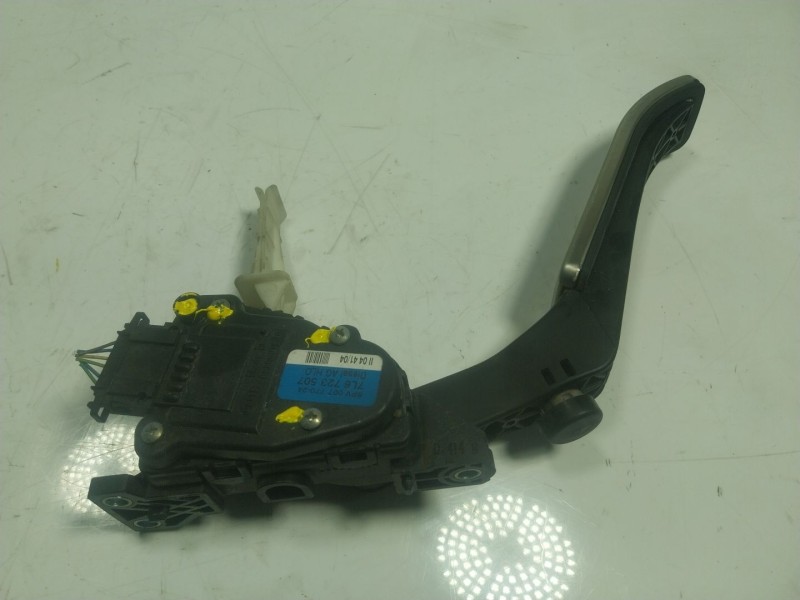 Recambio de potenciometro pedal para volkswagen touareg (7la) tdi v10 referencia OEM IAM  7L6723507 