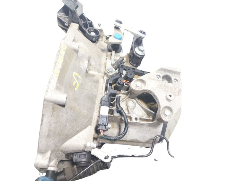 Recambio de caja cambios para peugeot 208 i (ca_, cc_) 1.2 vti 82 referencia OEM IAM  20A704 