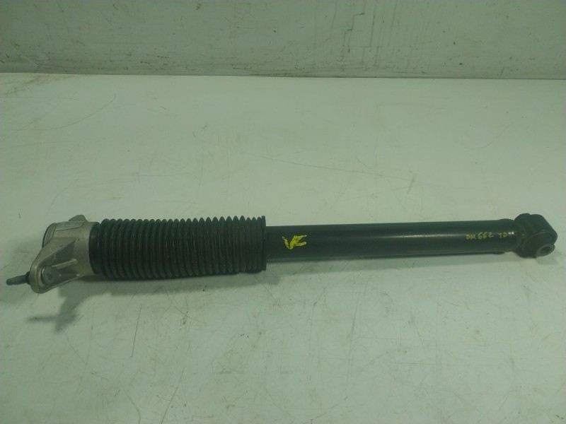 Recambio de amortiguador trasero derecho para tesla y referencia OEM IAM  118846300C 