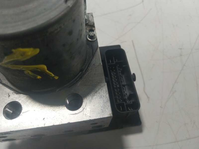 Recambio de abs para peugeot 3008 monospace (0u_) 1.6 hdi referencia OEM IAM  9674677580 