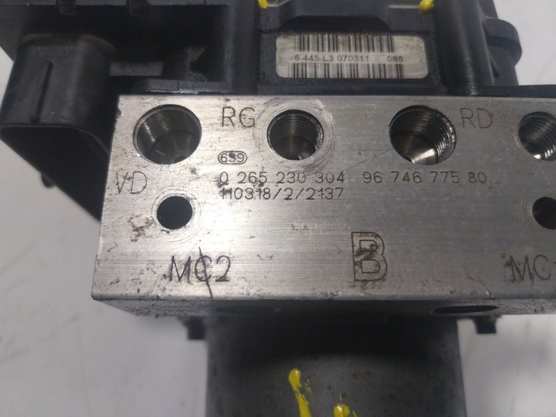 Recambio de abs para peugeot 3008 monospace (0u_) 1.6 hdi referencia OEM IAM  9674677580 
