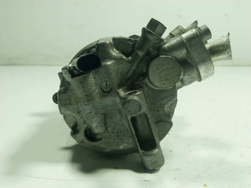 Recambio de compresor aire acondicionado para seat leon (5f1) 1.6 tdi referencia OEM IAM  5Q0820803 