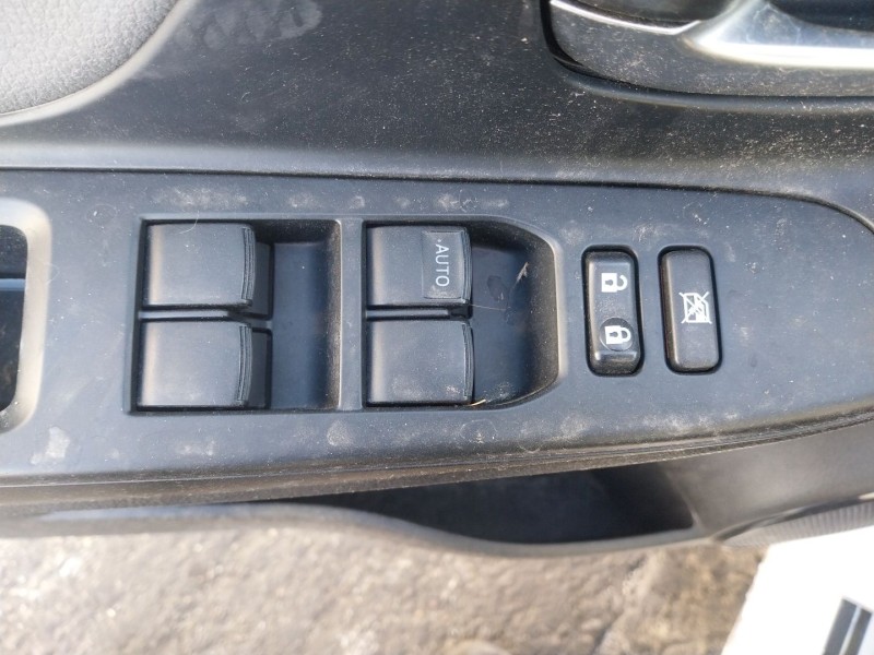 toyota yaris (_p13_) del año 2019