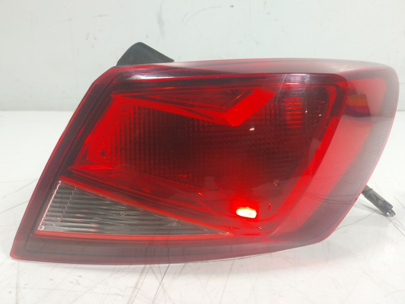 Recambio de piloto trasero derecho para seat leon (5f1) 1.6 tdi referencia OEM IAM   