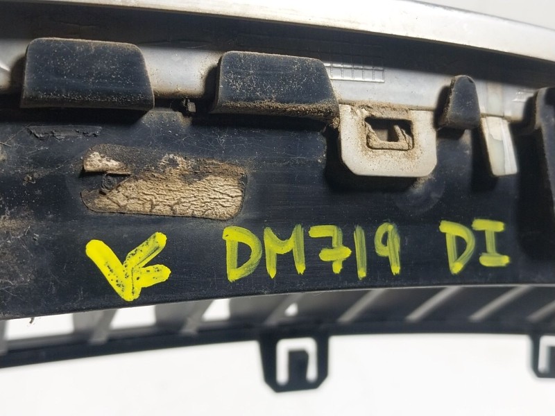 Recambio de rejilla para bmw serie 3 berlina (e90) 2.0 16v diesel referencia OEM IAM   