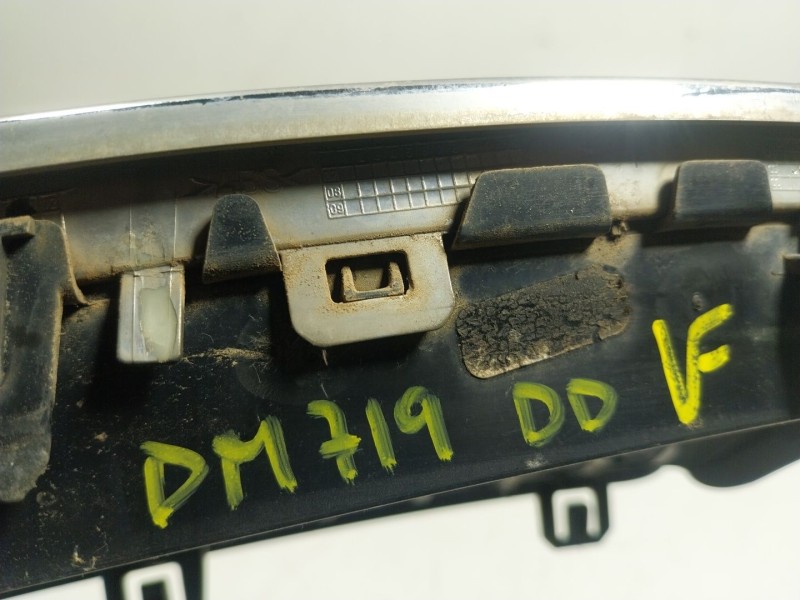 Recambio de rejilla para bmw serie 3 berlina (e90) 2.0 16v diesel referencia OEM IAM   